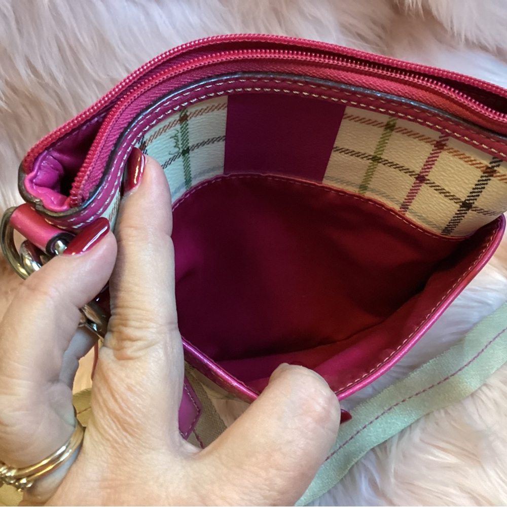 Coach Pink and Cream Crossbody Bag with Boxy Design - Picture 6 of 7